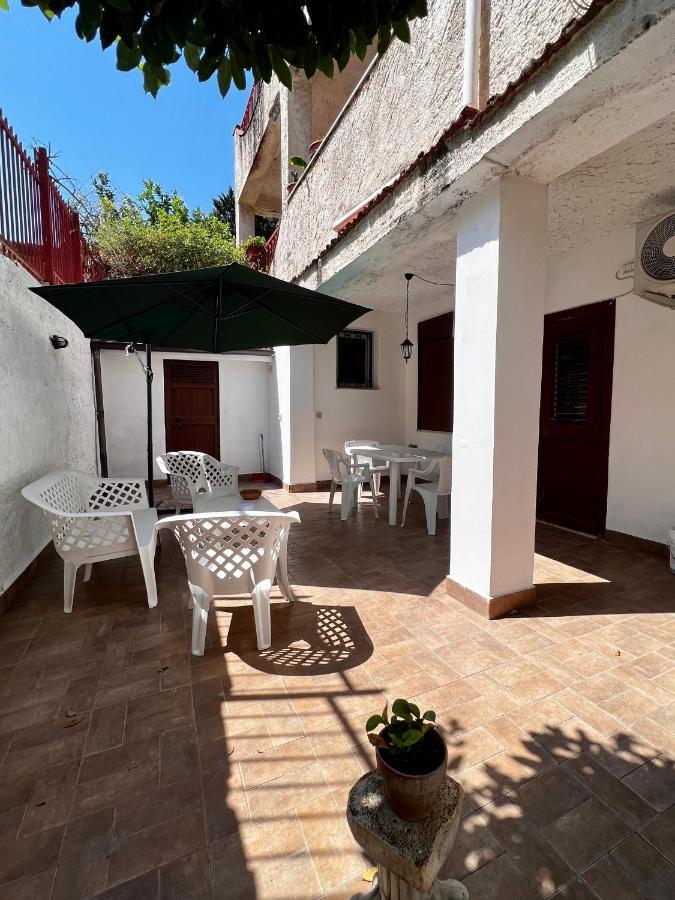 Casa Vacanze Febo Apartment Palermo Luaran gambar