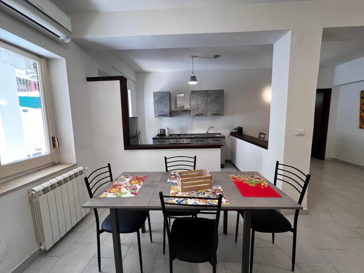 Casa Vacanze Febo Apartment Palermo Luaran gambar