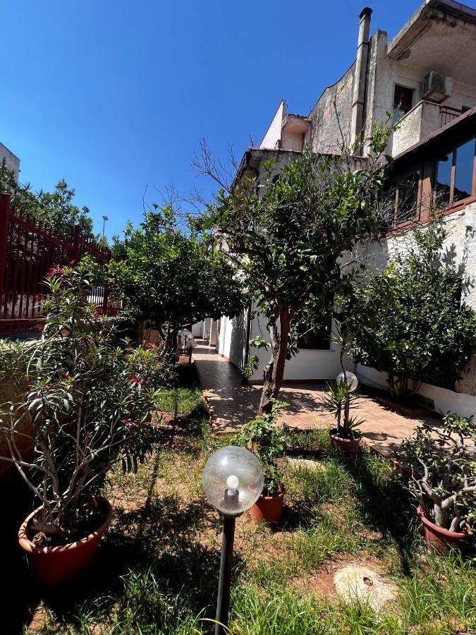 Casa Vacanze Febo Apartment Palermo Luaran gambar